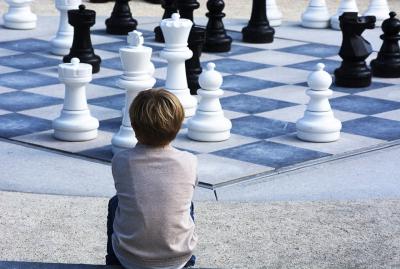 Szachy dla dzieci: nauka, zabawy szachowe i produkty dla przedszkolaków